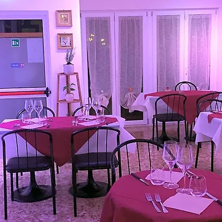 Hotel Del Ponte 3*