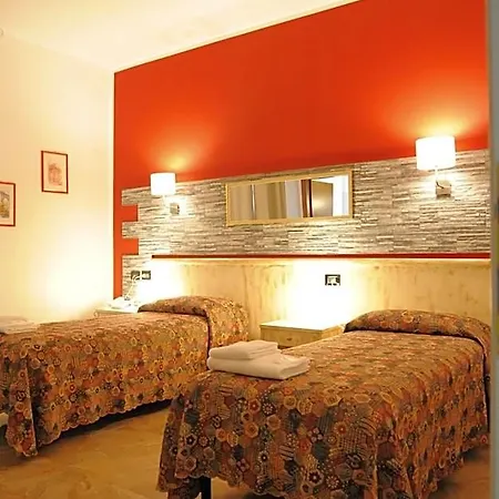 Del Ponte Hotel 3*